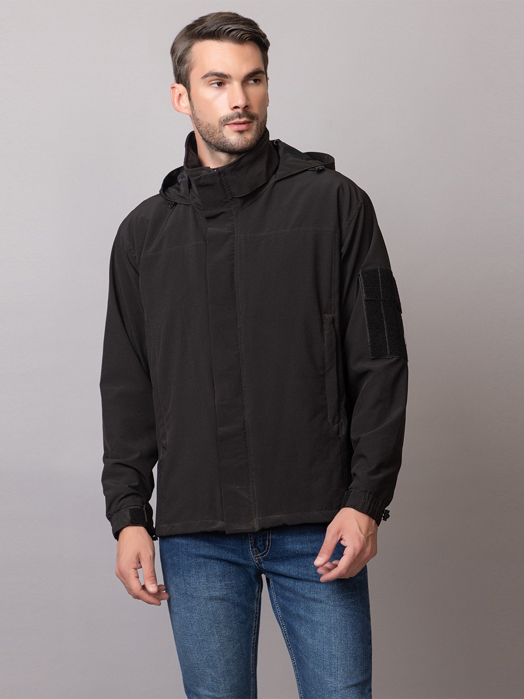 TACTICAL / OUTDOOR WATERPROOF JACKET