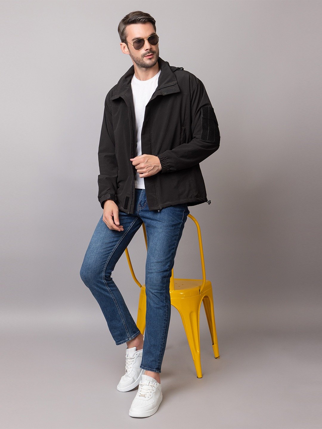 TACTICAL / OUTDOOR WATERPROOF JACKET - Image 2