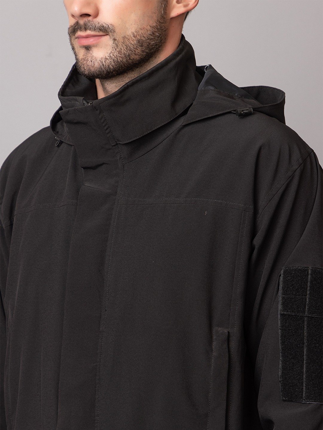 TACTICAL / OUTDOOR WATERPROOF JACKET - Image 3