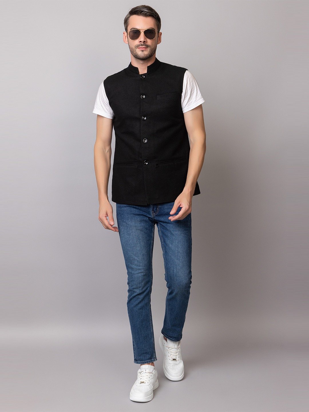 SLEEVELESS BUTTONED JACKET - Image 5