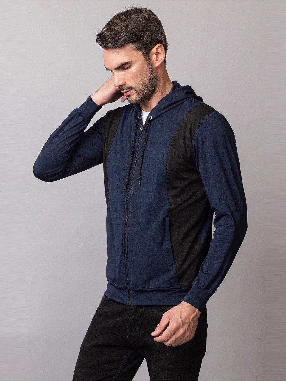 SPORTSHIELD HOODED JACKET - Image 4